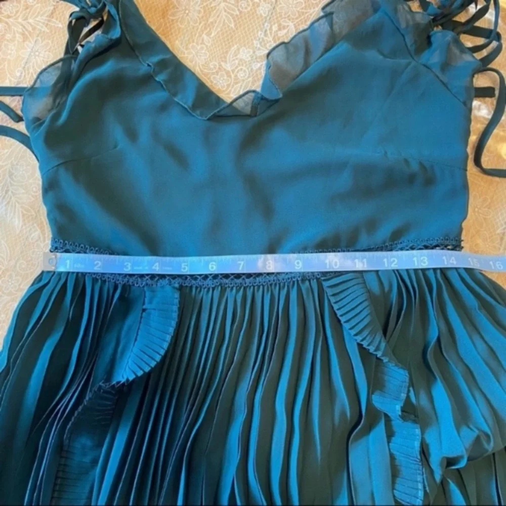 NWOT Lulus Never a Dull Moment Emerald Green Pleated Tie-Strap Midi Dress_4